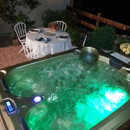 Relais St Jacques - Roanne Bed and Breakfast Saint-Haon-le-Châtel Εξωτερικό φωτογραφία